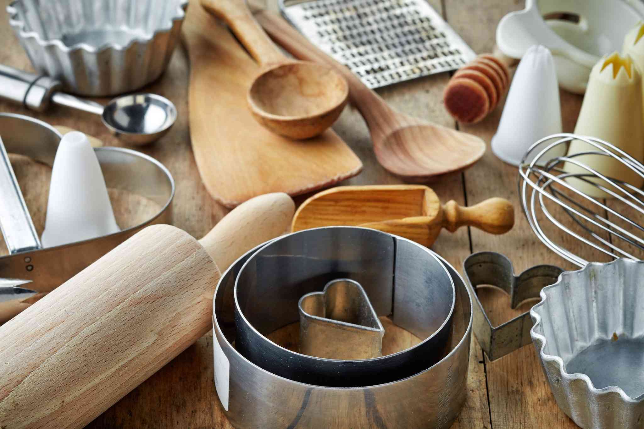 image of kitchen utensils