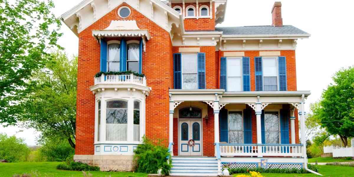 exterior of historic home