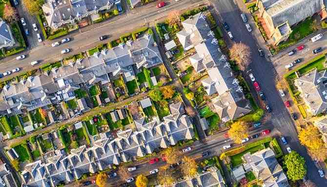 aerial view of houses 